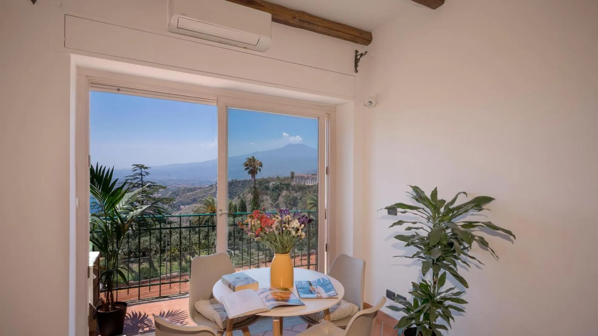 Frida Apartment Taormina